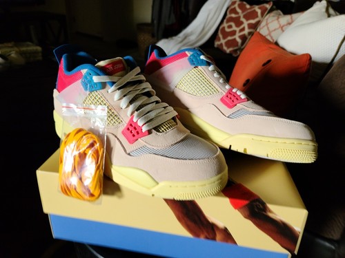 Union jordan 4 Guava Ice (SIZE 13 BRAND 