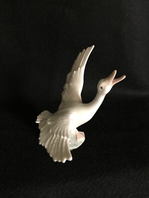  Lladro Figurine Flying Duck  Taking Flight  No.1264   MINT CONDITION  with BOX