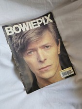 RARE BOWIEPIX 1983 Staple-Bound Book of Photos of DAVID BOWIE W/Poster To24