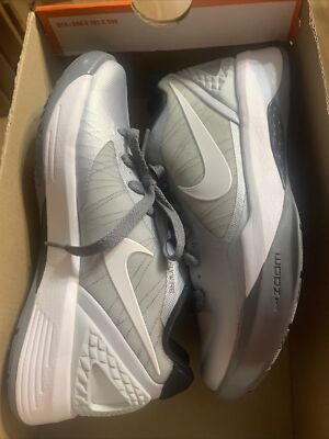 Women's Nike Volley Zoom Hyperspike Size 5 (585763 010) No Box