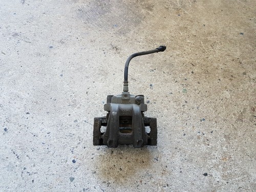 BMW 1er F20 F21 Bremssattel mit Träger 11/290 hinten links 6850851