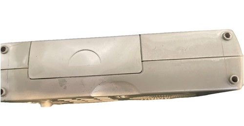 Grundig Yacht Boy World Receiver YB-P2000 Design By F.A. Porsche PreOwned - Zdjęcie 3 z 6