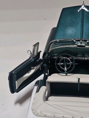 Franklin Mint 1956 Chevrolet Bel Air Convertible 1:24 Diecast Car - Bild 18 von 20