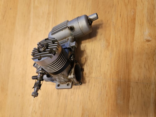 OS MAX 20 Vintage Model Airplane Engine w/ Muffler Untested - Bild 3 von 3