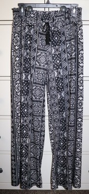 Ladies West Loop Aztec Black/White Pull-On Pants size M ~ 29'' Inseam