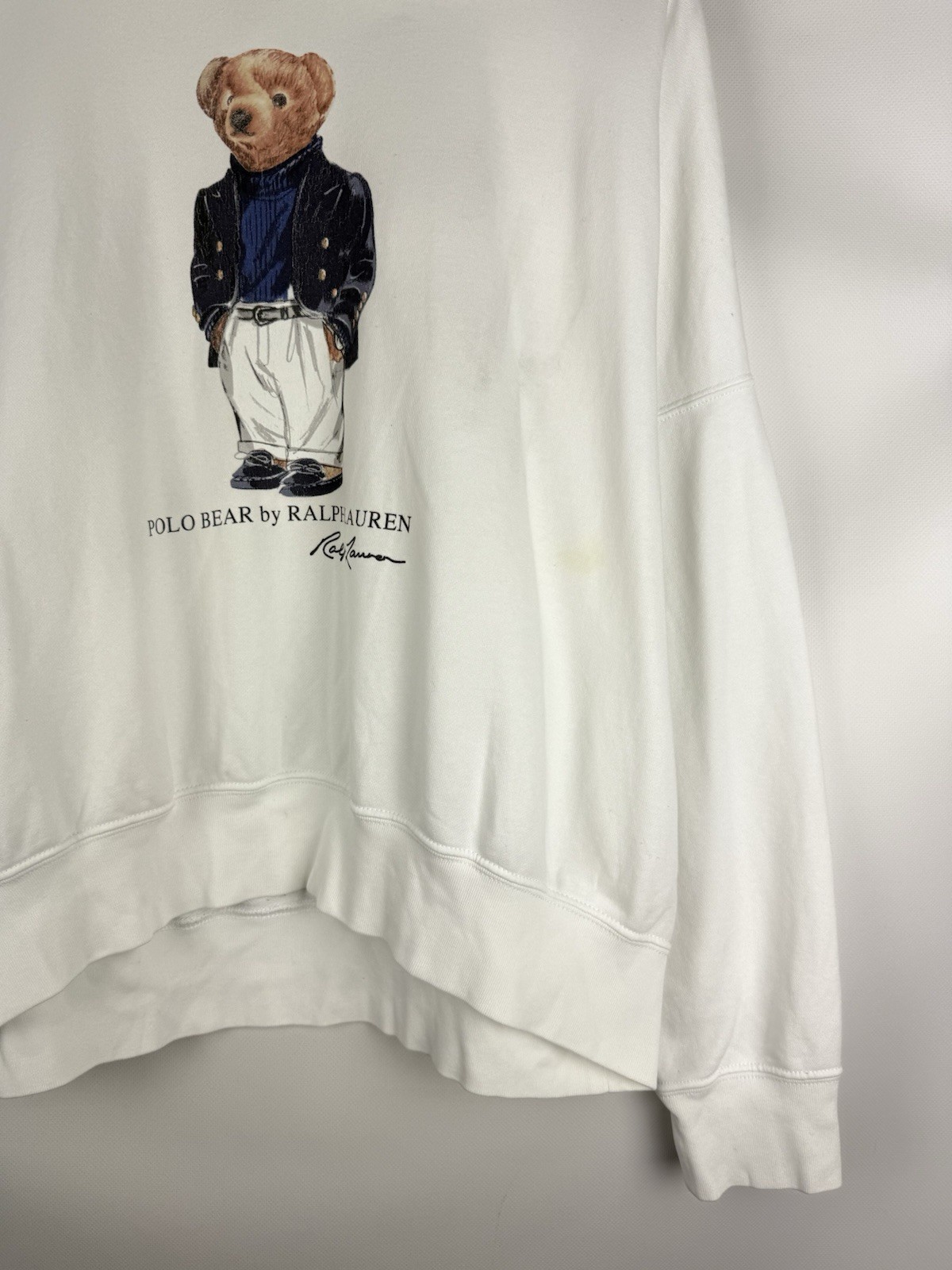 Picture 4 of 24