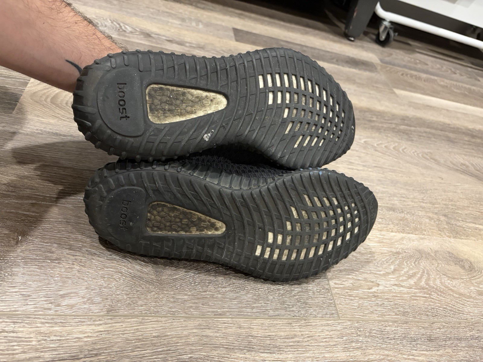 Yeezy Boost 350 V2 'Black' Non-Reflective (FU9006) Size 11 - Used 7/10 Condition thumbnail 5