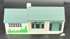 Vintage '50s Marx Plastic 3872 Ranch House w/Accs. Scale O Flaw See Pics Rare