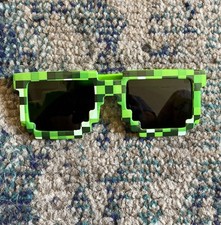 Minecraft Square Pixel Green Fashion Kids Adults Gift Toys Sunglasses