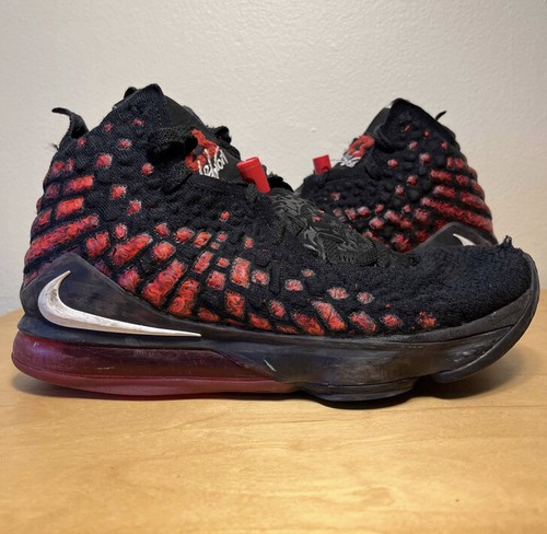 Nike LeBron 17 Basketball Shoes, Men's, Black