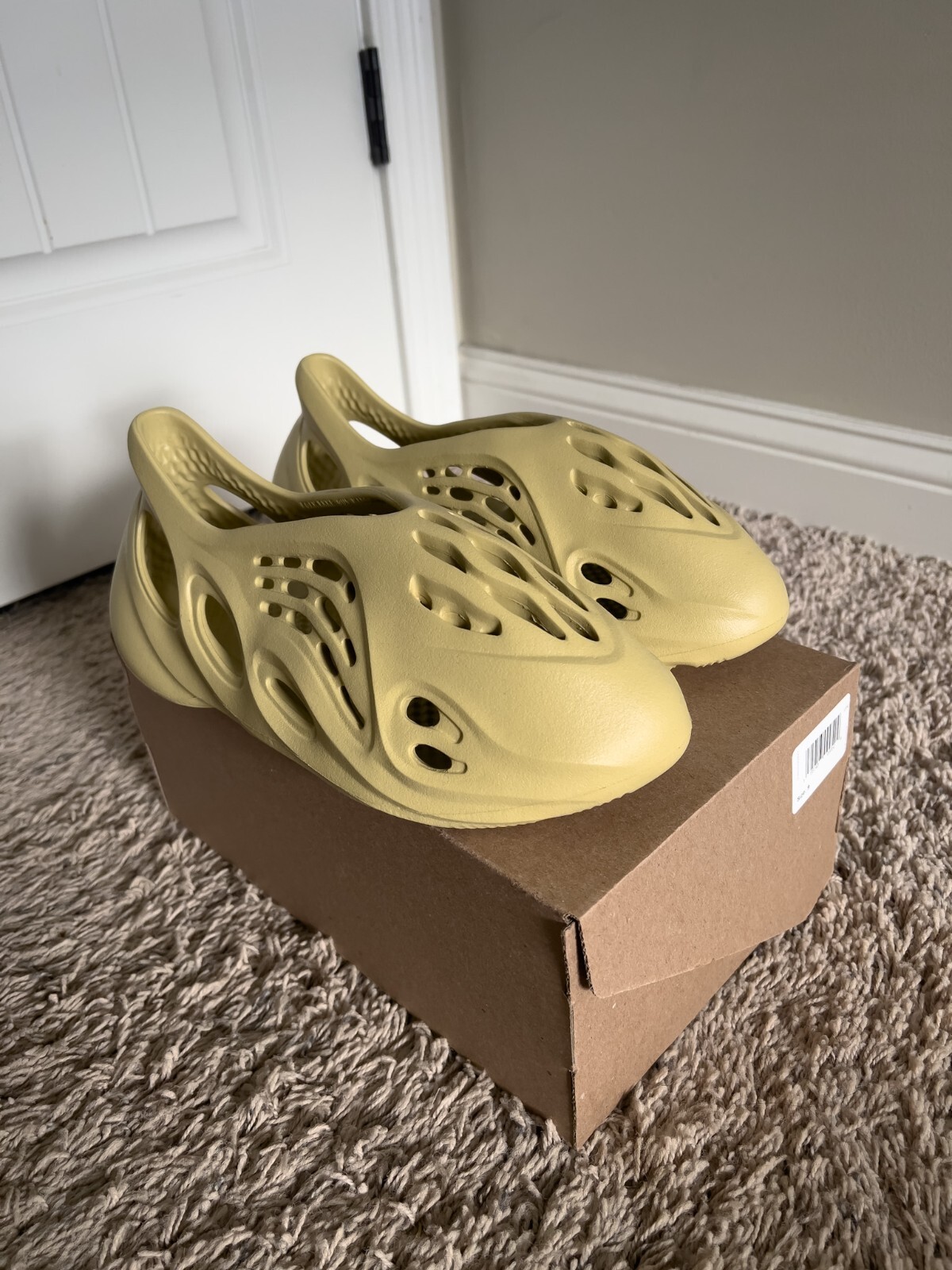Size 9 - Adidas Yeezy Foam Runner Sulfur - BRAND NEW/DEADSTOCK