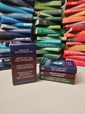 Websters New Desk Reference Set-Pocket Dictionary -Thesaurus- Spanish Dictionary