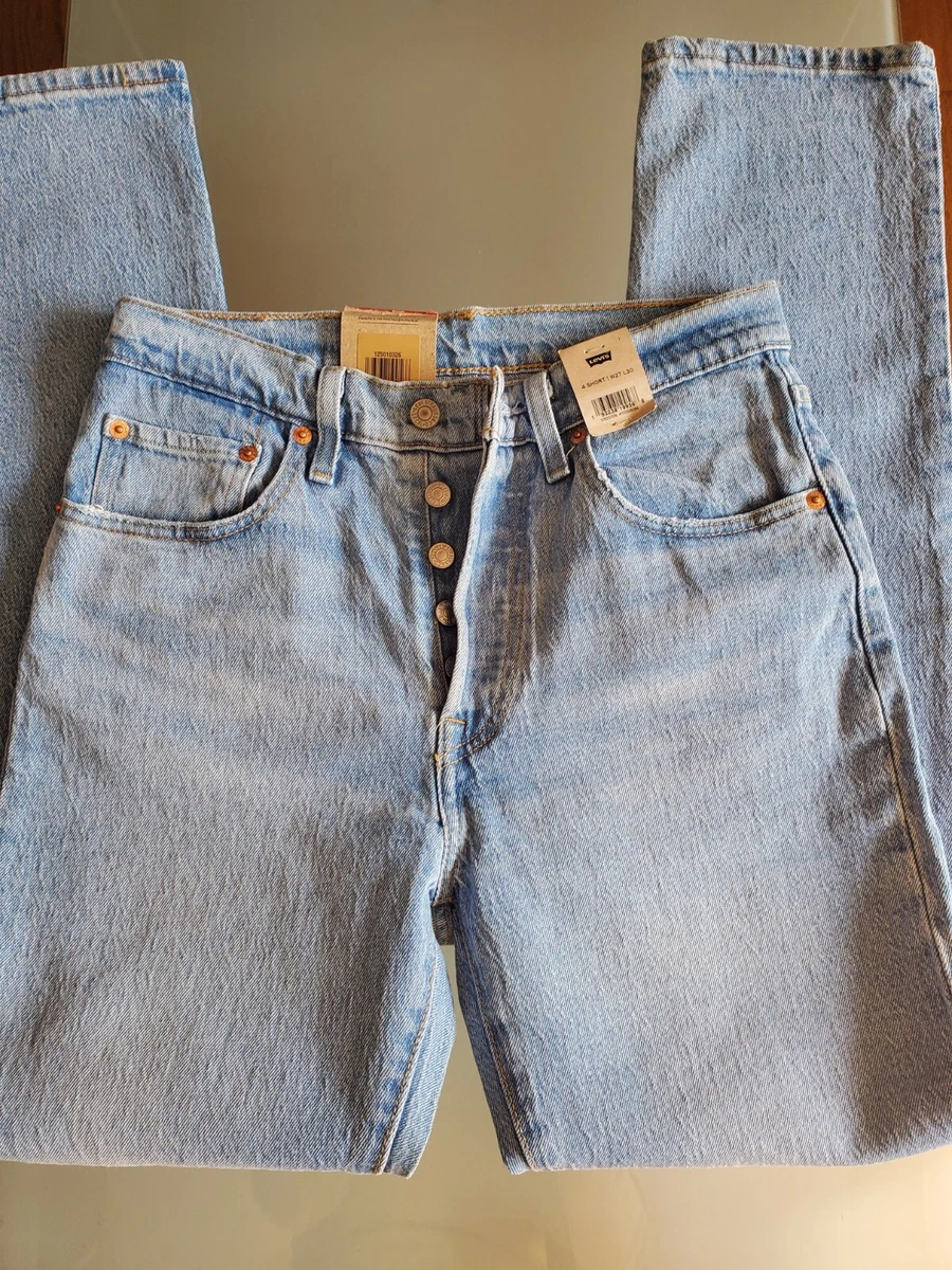 Levis 501 Original Fit Women Jeans Button Fly Light Wash 28x30