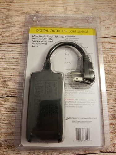 NEW INTERMATIC OUTDOOR DIGITAL TIMER HB61RC - Picture 3 of 4