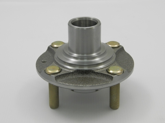 Front Wheel Hub Daewoo Nubira 97-