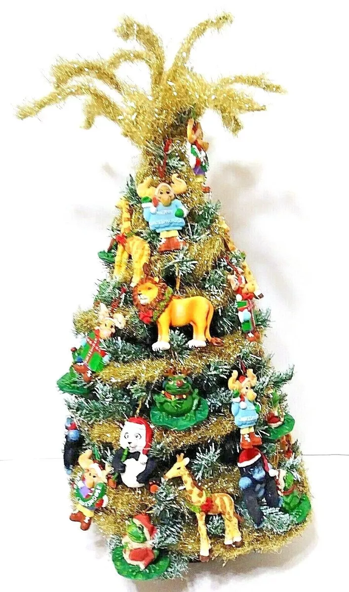 Fully Decorated At The Zoo Themed Christmas Tree Christmas Hand