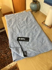 NWT Beryll Scarf Oversized Cashmere Soft Warm Luxury Wrap Shawl Retail $700