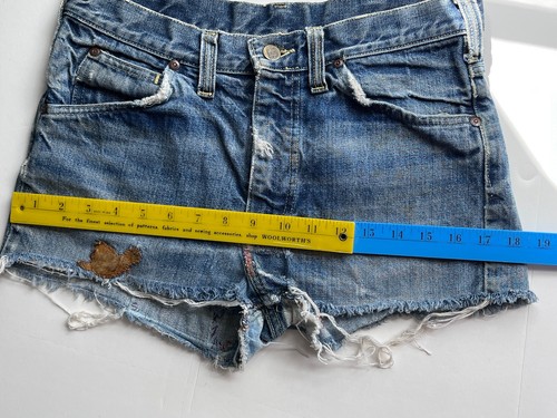 Vintage 1970s cut-offs Lee Denim Jeans Shorts Patched Repaired 28" Waist - Picture 12 of 13