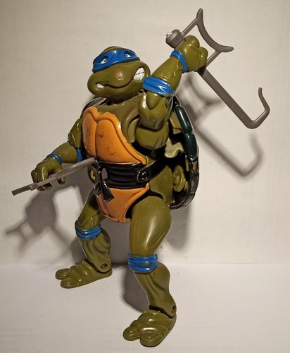 VENDO N°3 PERSONAGGI TARTARUGHE NINJA +ACCESSORI ALTEZZA 12 CM. - Foto 11 di 16