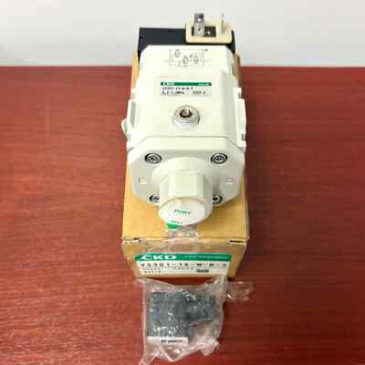 CKD Solenoid Slow Start Valve, Model V3301-15-W-B-3, DC24V, RC 1/2