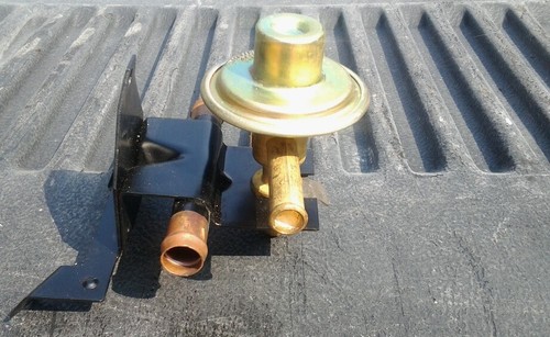 Mopar 1969 - 1970 C Body ATC Water Valve - Picture 5 of 5