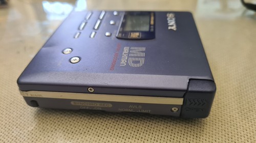 SONY MINIDISC MD PLAYER MZ-R55 WALKMAN - Picture 5 of 9