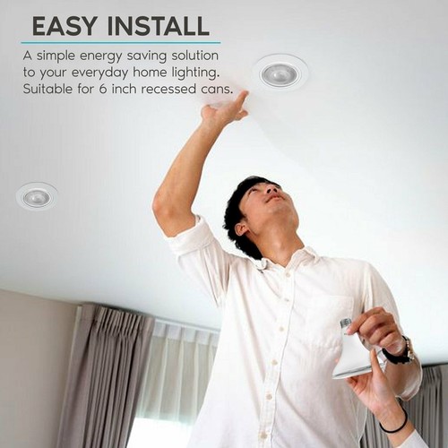 Luxrite 4-Pack LED PAR38 Flood Light Bulb Bright White 15W Dimmable Wet Rated - Picture 3 of 7