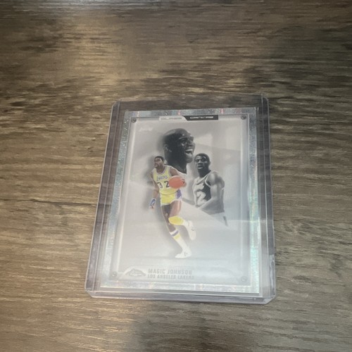 2025 Topps Chrome Magic Johnson Base (RAW)