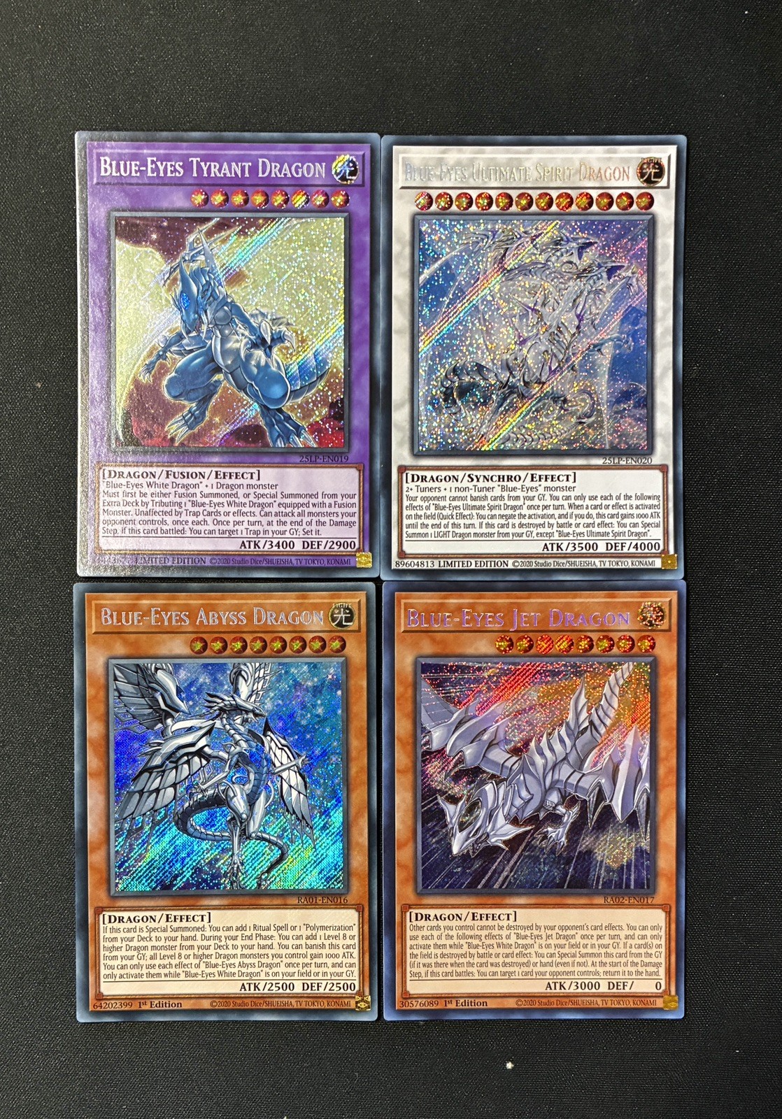 YuGiOh Blue-Eyes White Dragon Set - Holographic 1st/Limited Edition