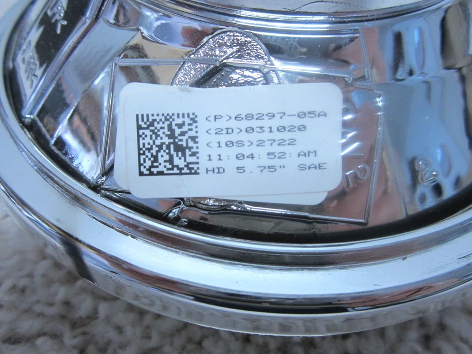 FARO HALÓGENO HARLEY DAVIDSON SOFTAIL SPORTSTER OEM 5-3/4" 68297-05A #1H-9 Foto 3 de 3