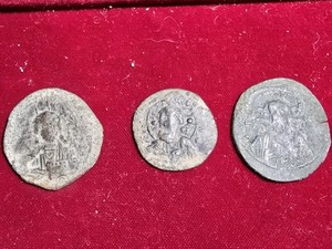 Lot Of 3 Anonymous Christ Folli