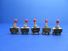 Beech 95-B55 Baron JBT Toggle Switches P/N 35-380053-7, -3 LOT OF 5 (0126-1711)