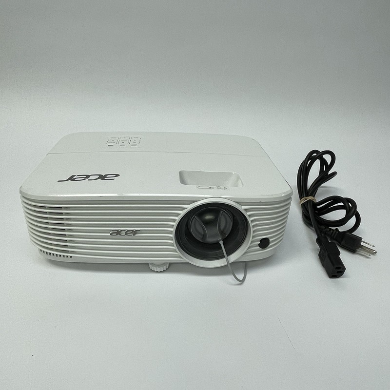 Acer P1150 DLP Projector Portable SVGA (800 x 600) Projector