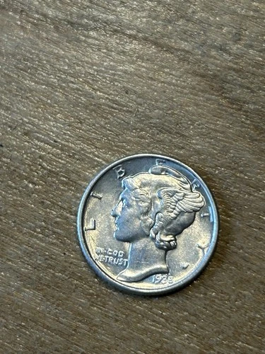 1935 Mercury Dime AU+