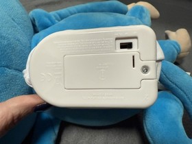 2018 FINGERLINGS HUGS PLUSH MONKEY BORIS BLUE SENSORY TOY INTERACTIVE WOWWEE