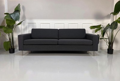Bolia Scandinavia Sofa Grau Stoff Couch