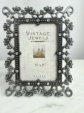 Malden International Designs “Vintage Jewels” Pewter 3.5”x5” Frame Rhinestones