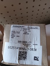 Ashcroft Low Pressure Gauge 2-1/2 in 30 inH2O 1/4 in GG251490A02L-30IW