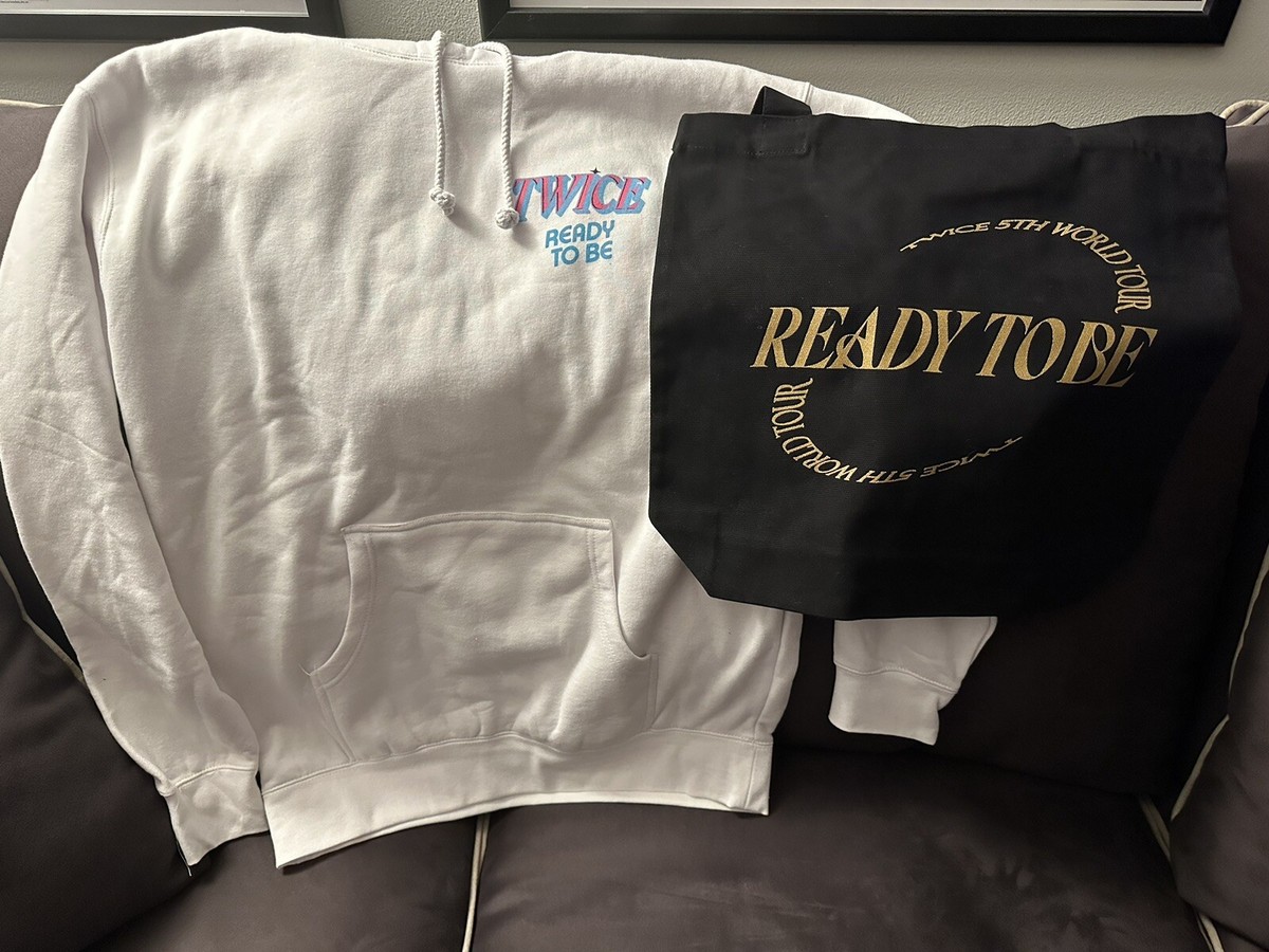 TWICE READY TO BE 5TH WORLD TOUR NJ 2023 OFFICIAL MERCH TOUR