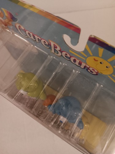 Care Bears Set Of 5 Figurines Approx. 2.25" Tall 2003 Play Along Set Mint In Pkg - Picture 2 of 9