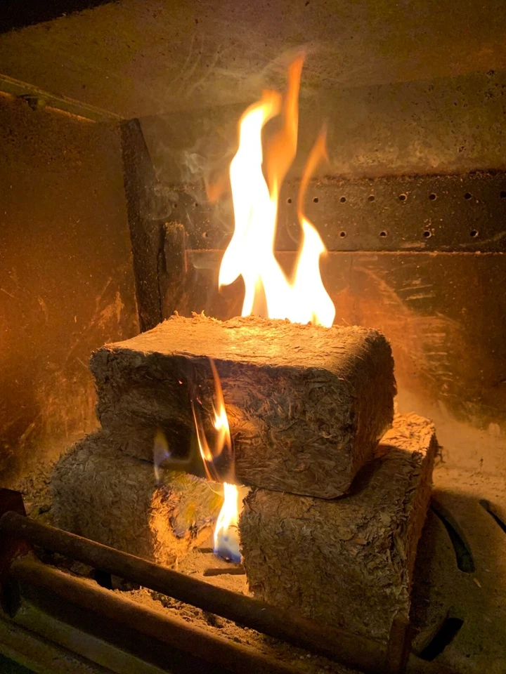 Seasonal Savings Hotblocks Eco Fuel Briquettes - End of Season Stock - Image 3 of 4