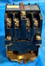 ALLEN-BRADLEY 700-N400A1 AC RELAY BULLETIN 700  SERIES:C  TYPE:N  NEMA A300 60A