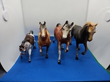 Lot 4 Plastic Molded Horses Made in Hong Kong P Inside Diamond Brand