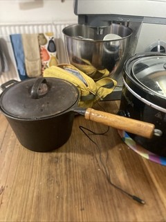 Padella per salsa in ghisa 301 vintage manico in legno