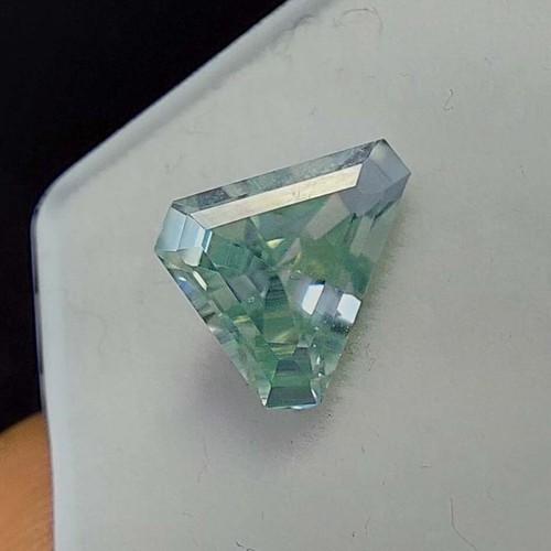 1,35 kt hellgrüne Farbe Fancy SI 1 Form zertifiziert Moissanit i736 - Bild 8 von 10