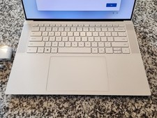 Dell XPS 9520 i7-12700H 512GB SSD, 16GB Memory RTX 3050 OLED QHD Touch