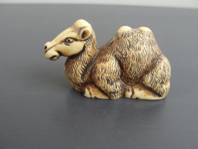 Vintage Japanese Faux Netsuke Type Resin Figure Camel 1'' tall
