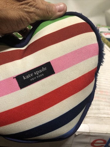 Kate Spade Adventure Stripes 32oz Pet Bowl Plus Squeak Chew Toy - Picture 14 of 14