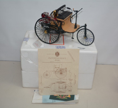 M*e様 B. 'Domingos Martins' Original Clon Franklin Mint 1886 Benz Patent Motorwagen 1:8 Diecast Car (