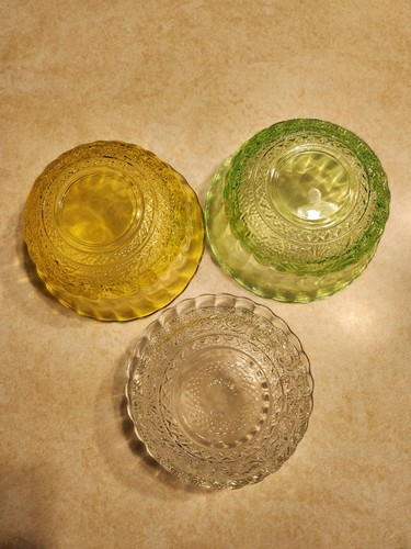 Vintage KIG Indonesia Clear/Green/Yellow Glass CANDY/NUT BOWLS - Picture 5 of 8